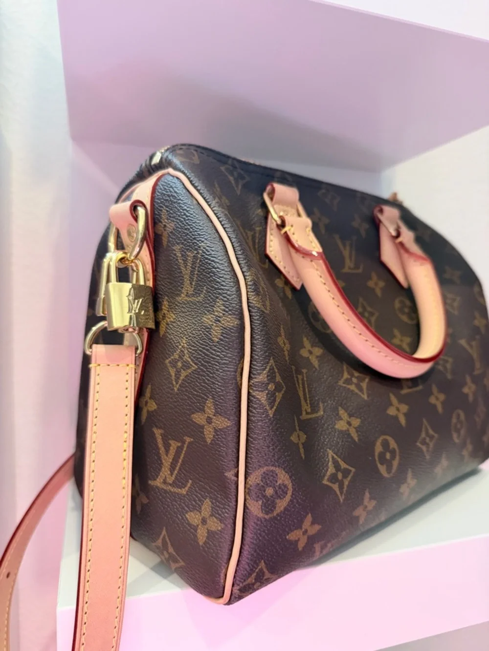 Louis Vuitton Monogram Speedy Bandoulière 25 - Picture 3 of 10
